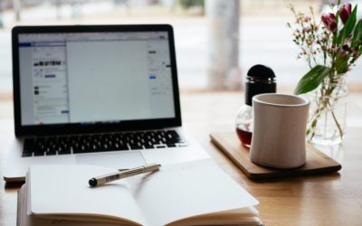 7 praktikat më të mira për “të shkrirë” ekipin e marketingut me shitjet
