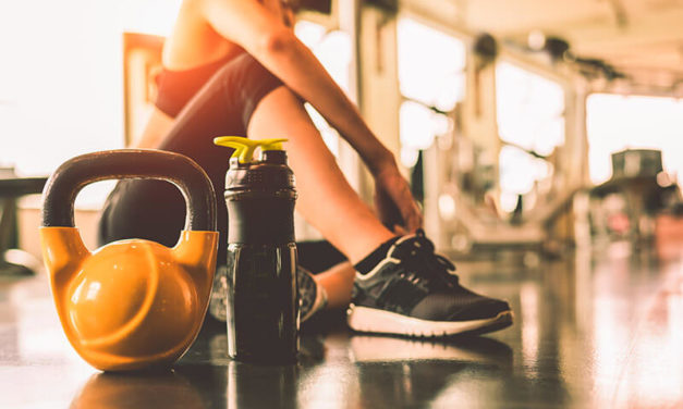 Çfarë të vishni në janar, nëse ju janë ‘mërzitur’ veshjet që keni!