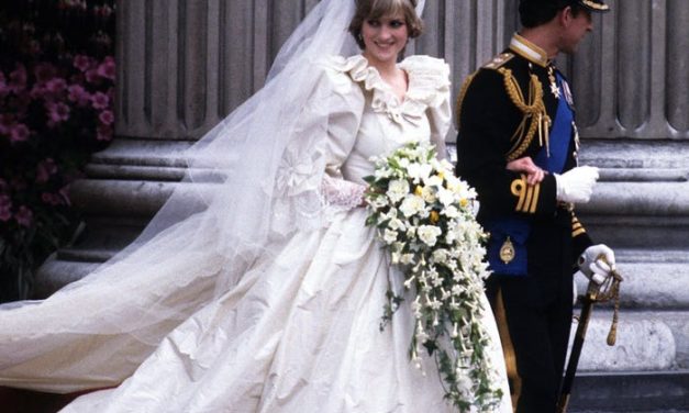Fustani i nusërisë së Princeshës Diana do të shfaqet për herë të parë në Pallatin Kensington