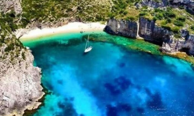 Turizëm/20 vendet që duhet vizituar në Shqipëri