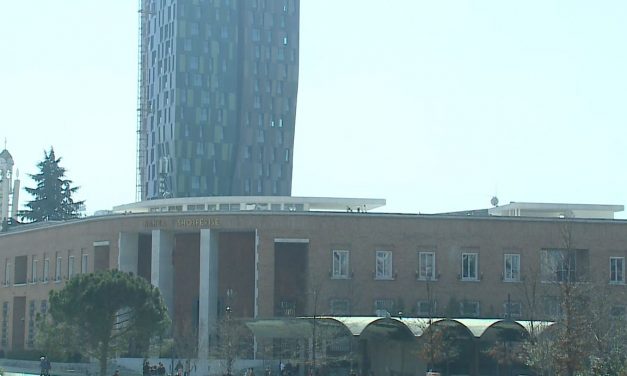 Ndryshimi i buxhetit, ekspertët komentojnë aktin normativ të qeverisë