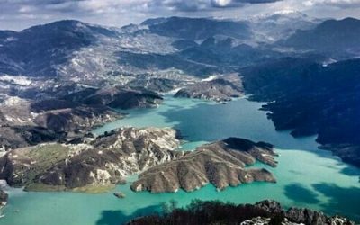 Liqeni i Bovillës, destinacioni turistik shumë afër Tiranës