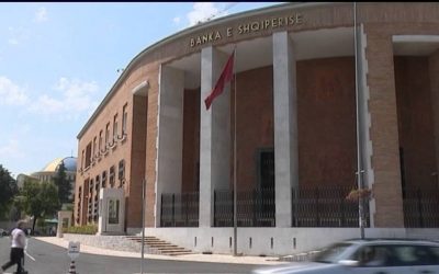 Pagesat elektronike arritën në 57% të totalit të trasnfertave bankare