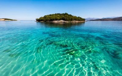 Media franceze: Riviera Shqiptare, destinacioni parajsë i ngjashëm me Maldivet