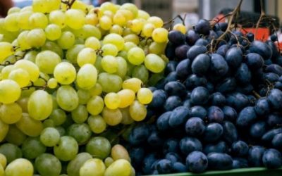 Rrushi i bardhë apo i zi, cili është më i shëndetshëm?