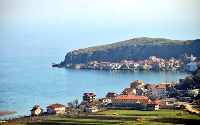 Fshati Lin ku natyra të lë pa fjalë