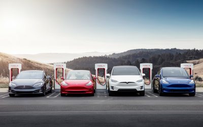 Tesla nis përdorimin e Android Auto dhe Apple CarPlay
