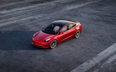 Musk njofton se automjete të reja do të prezantohen së shpejti