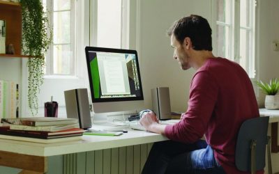 Nëse i bashkohesh një kompanie virtualisht, ja se si të krijosh urat e komunikimit me kolegët e rinj