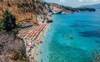 Mediat e huaja sugjerojnë plazhet e Shqipërisë për pushime