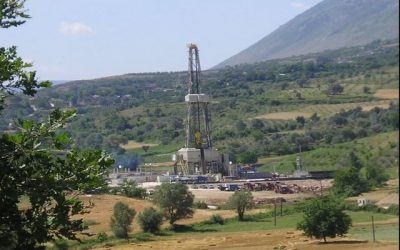 Shell dështon në nxjerren e naftës në Shpirag, deklaron humbje të mëdha