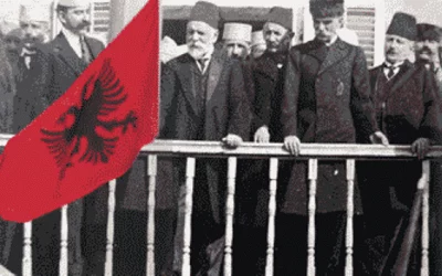 Qyteti i flamurit gati për festën e pavarësisë.