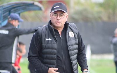 Flamurtari gjen pasuesin e Emiljano Çelës, vlonjatët kthejnë në drejtim një ish-trajner