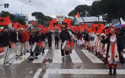 Nis “Parada e Shqiptarëve” në Tiranë