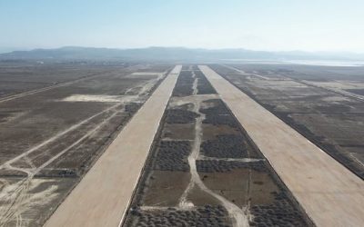 VOA: Mes kundërshtimeve nga mbrojtës të mjedisit, vijojnë punimet në Aeroportin e Vlorës