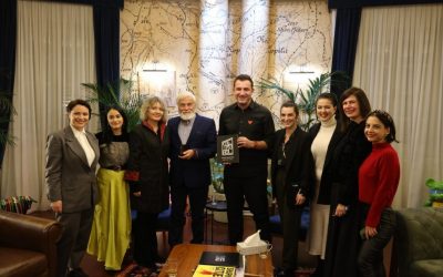 Veliaj nderon me “Medaljen e Mirënjohjes” aktorin e madh, Viktor Zhusti