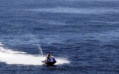 Motorë uji, skafe e sërf, ndryshon ligji për aktivitetet e turizmit detar