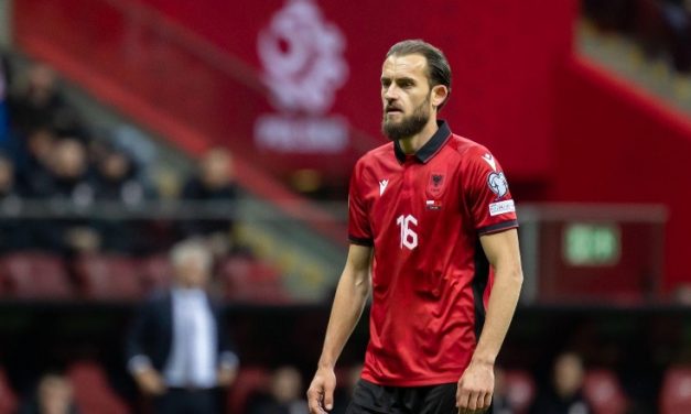 Silvinjo e la jashtë Europianit, Sokol Cikalleshi tërhiqet nga kombëtarja