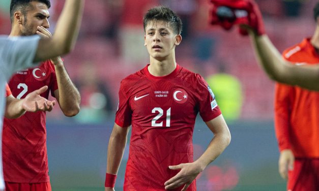 Arda Guler i bashkohet listës prestigjoze të rekordmenëve