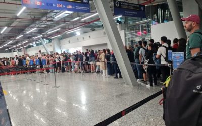 Rënia e sistemeve kompjuterike, shërbimet globale po rikuperohen