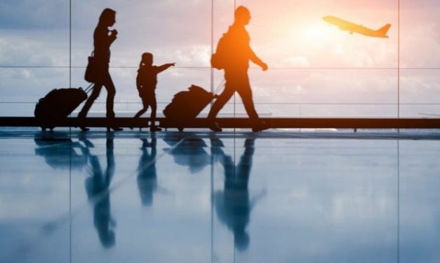 Emigrimi nuk sjell pasurinë e pritur: Studimi zbulon të ardhura më të ulëta për shqiptarët jashtë