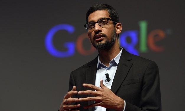 Sundar Pichai tregon se në 2027 Google do të ketë qendra të dhënash në hapësirë të fuqizuara nga energjia diellore