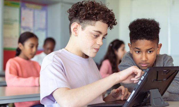 28% e adoleshentëve në SHBA përdorin chatbots të inteligjencës artificiale çdo ditë