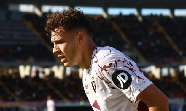 Kristjan Asllani mbetet ‘në ajër’, avioni për në Stamboll pëson defekt! Shtyhet firma me Besiktasin