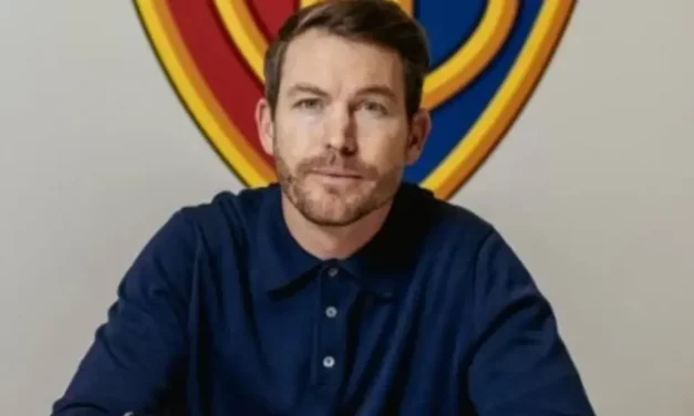 Lichtsteiner është trajneri i ri i Baselit