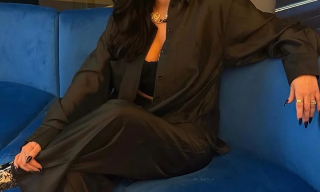 “S’ia vlen të shtyhesh me ty”, Teuta Selimi me thumb, kujt po i drejtohet?