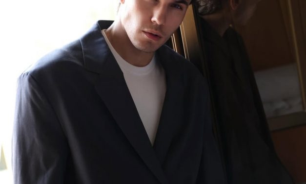 “Ende po e marr veten”, Klodi i befason ndjekësit me postimin e fundit!