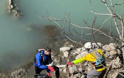 Aksion për pastrimin e Lumit Vjosa nga mbetjet, angazhohen operatorët turistikë dhe institucionet lokale