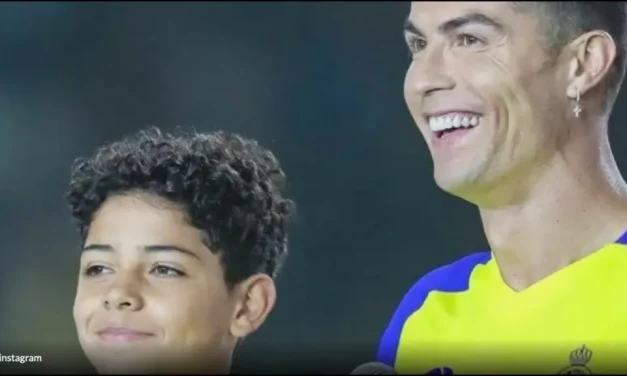 Ideja e bujshme e Al Nassr; Cristiano Ronaldo, në fushë me të birin në skuadrën e parë