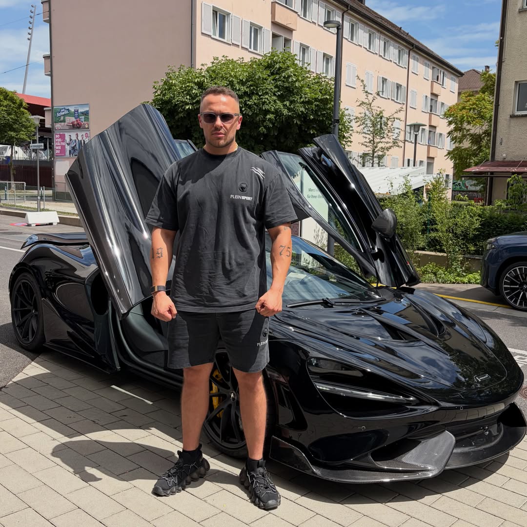 Dear-KosovoYoure-welcome-James-Bond🥷-for-the-haters-Bruce-Wayne-for-the-People🦇batmobile.jpg