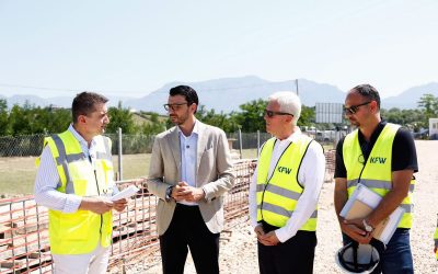 Karakaçi inspekton punimet për nënstacionin e ri elektrik të Kamzës: Investimet në energji në funksion të ruajtjes së mjedisit