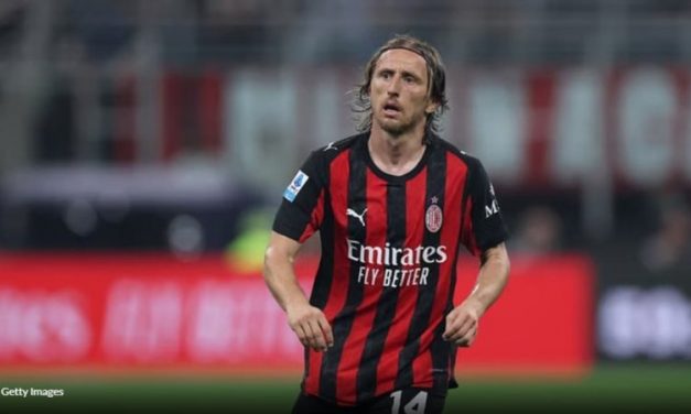 Tani është zyrtare, Luka Modric rinovon kontratën me Milanin deri në vitin 2027