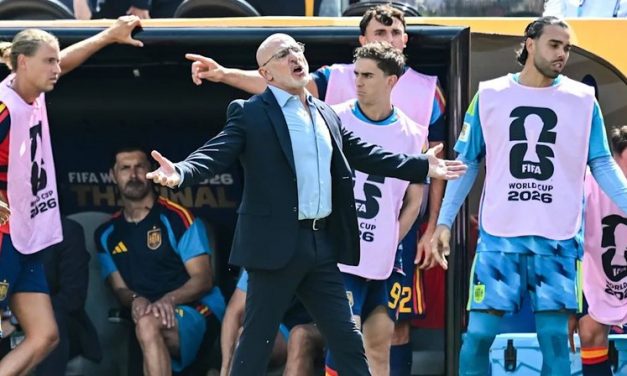 De la Fuente për sjelljen e lojtarëve të Argjentinës pas finales: Reagimi i tyre ishte i patolerueshëm!