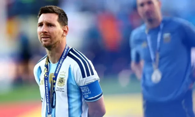 “Përgëzime Spanjës”/ Messi thyen heshtjen pas humbjes në finalen e Botërorit: Dhimbja është shumë e madhe, por jam krenar për këtë grup