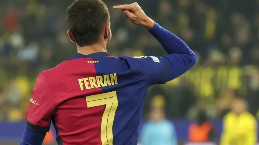 ferran-torres-en-el-borussia-dortmund-barcelona-de-la-champions-24-25-efe-friedemann-vogel_sd-1024×5.webp