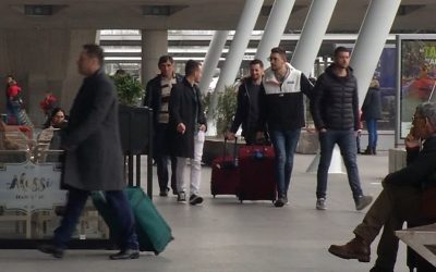 Dy milionë turistë në korrik, mbi 7 milionë të huaj hynë në Shqipëri në 7 muaj, 6.5% më shumë se vjet