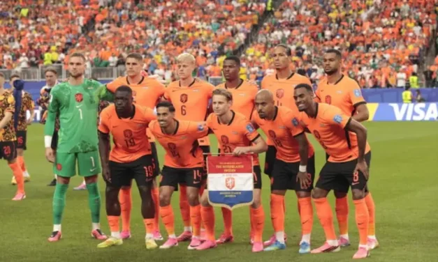 Revolucion te Holanda, Xavi Hernandez shpall grumbullimin e tij të parë si timonier i “Tulipanëve”