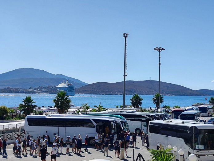1port-sarande-696×522-1.jpg